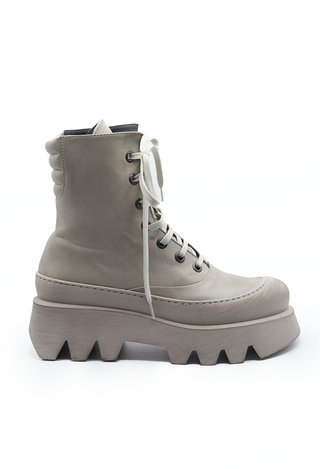 High Top Chunky Sole Boots in Gasoline Perla Akoya