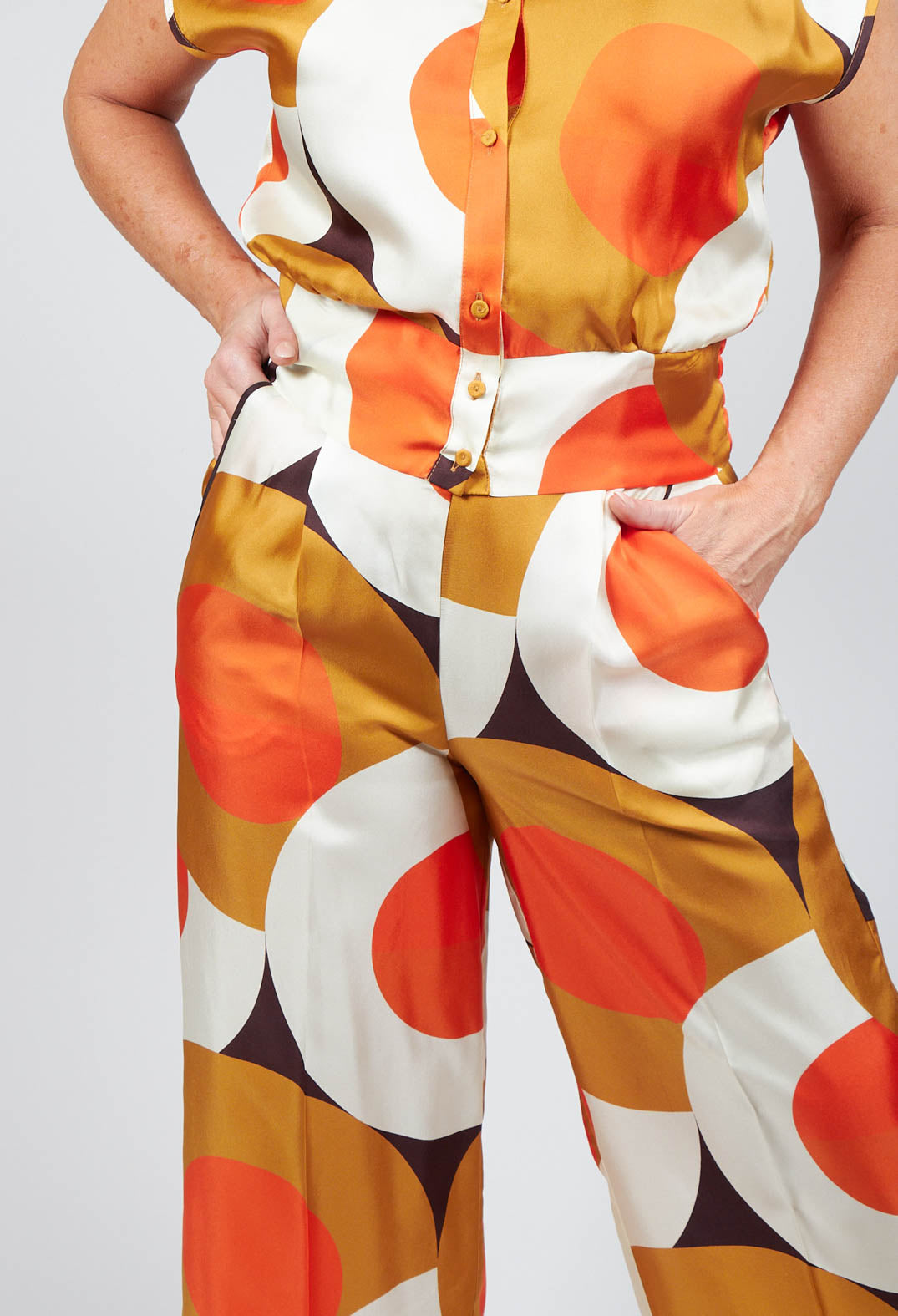 silk wide leg trousers with front pockets