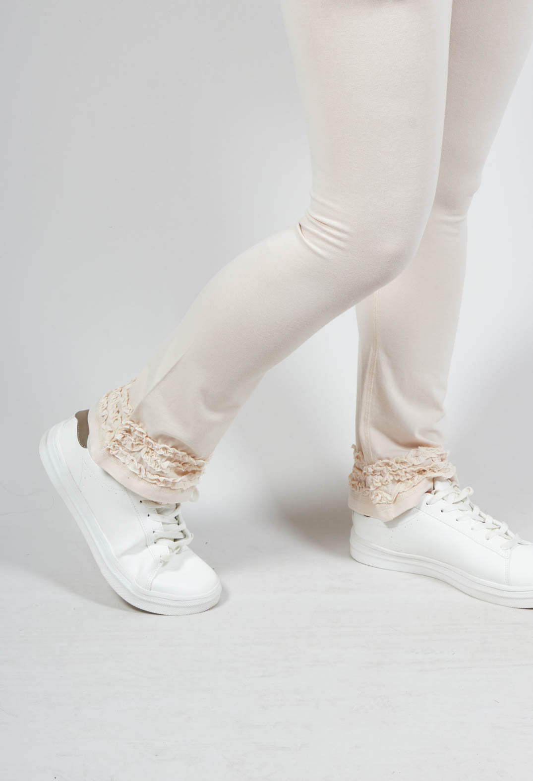 Ellen Cropped Leggings in Pale Pink