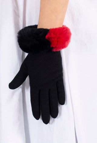 Gloves in Black/Red