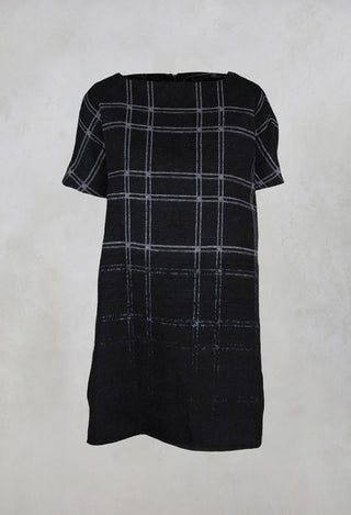 Short Sleeve Wide Fit Dress in Black Check