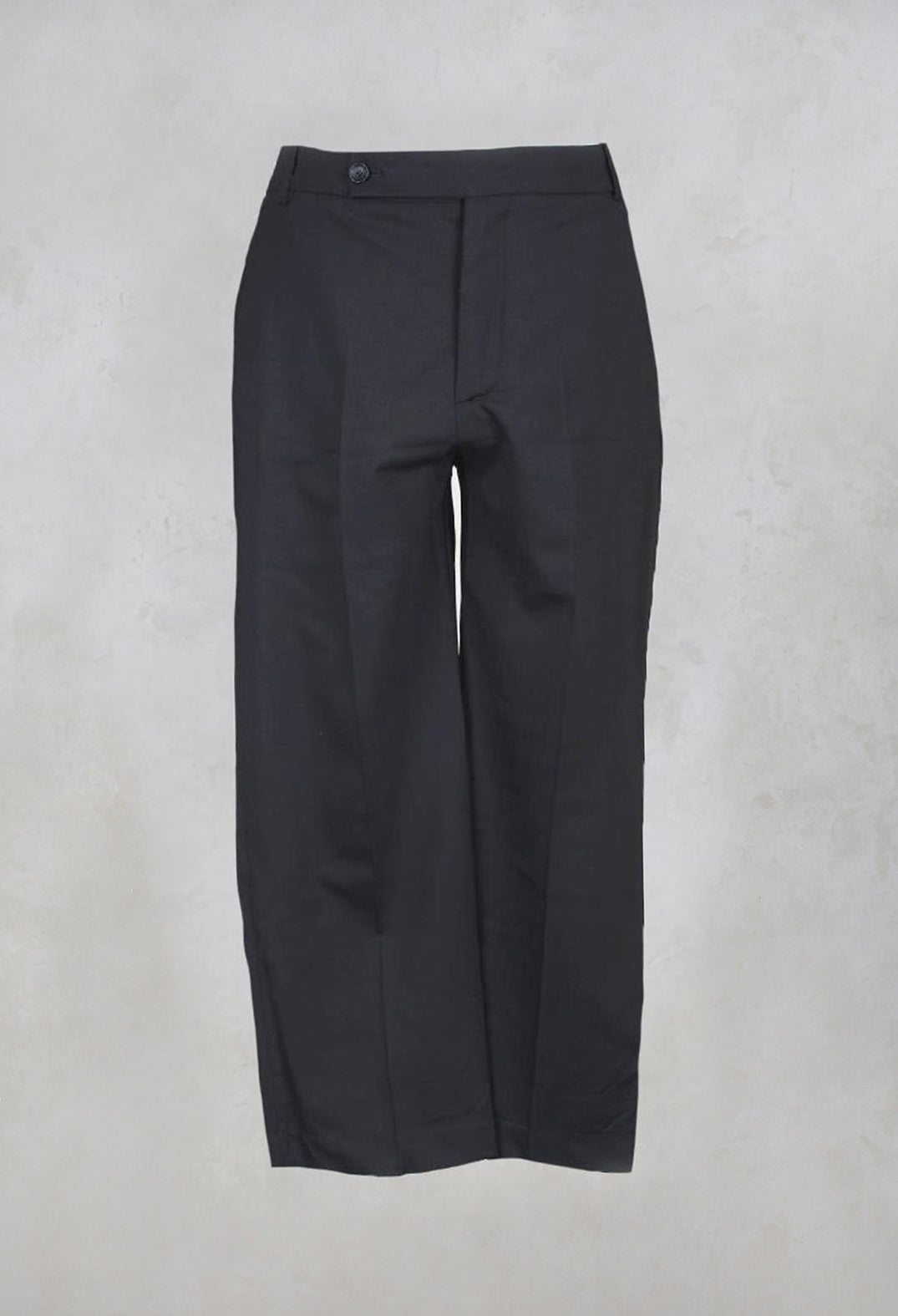 Trousers with Button at Waistband in Black