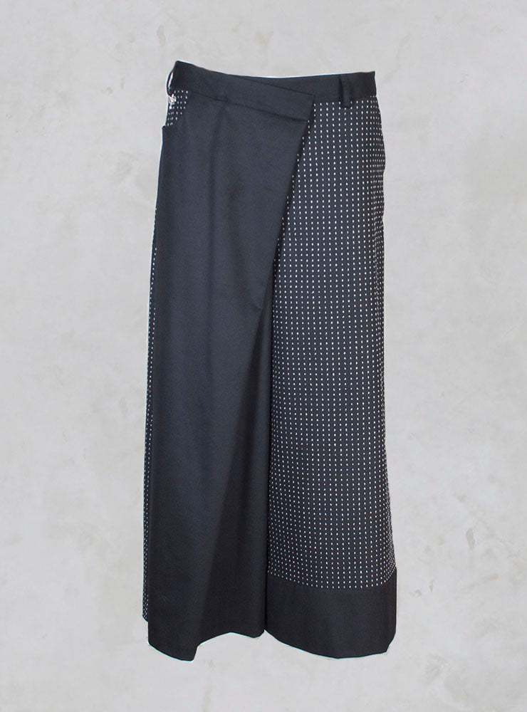 Wide Leg Trousers with Pattern in White/Black