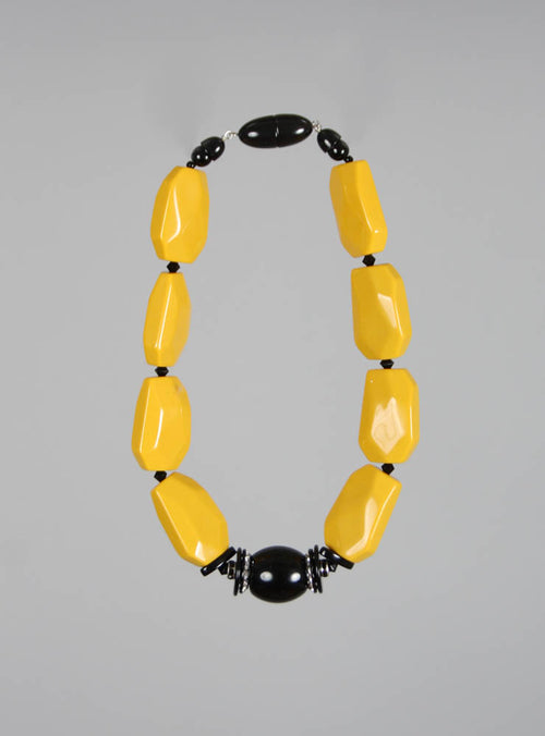 Rectangle Necklace with Central Olive in Yellow and Black