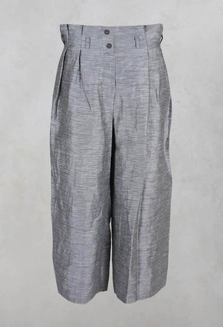 Cropped Wide Leg Trousers in Light Grey