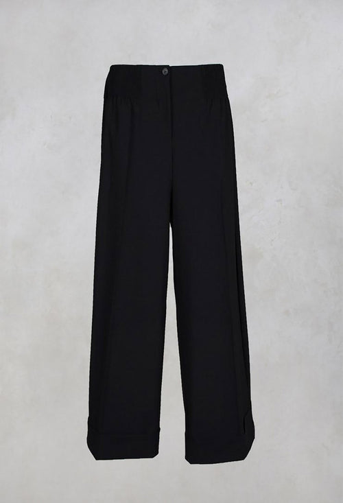Crash Wide Fit Trousers with Pleat in Nero