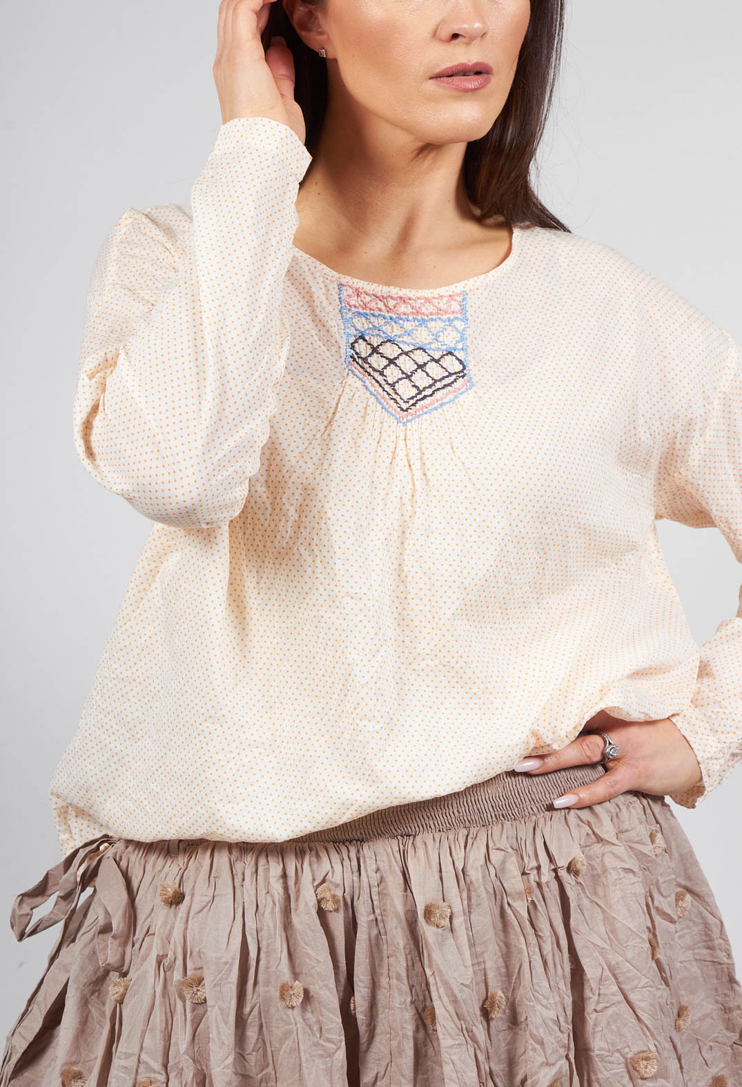 Isa Blouse is Voile Dot