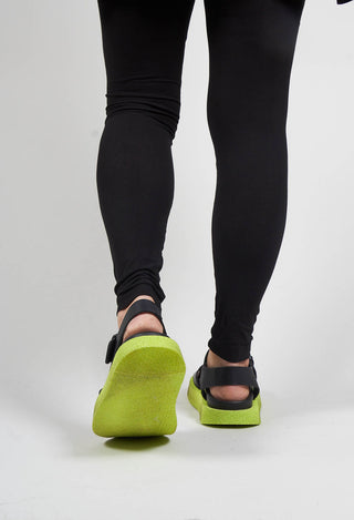 Buckle Fasten Sandals in Gasoline Nero