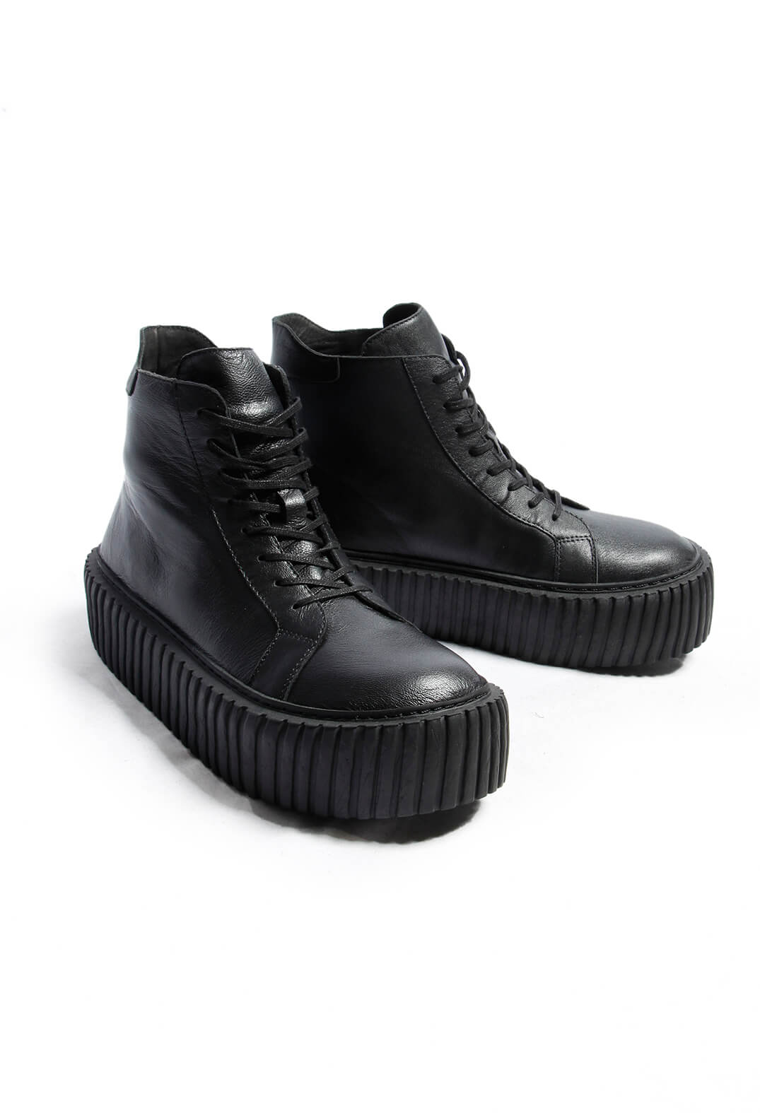 Leather Lace up Ankle Boots in Ghost Black