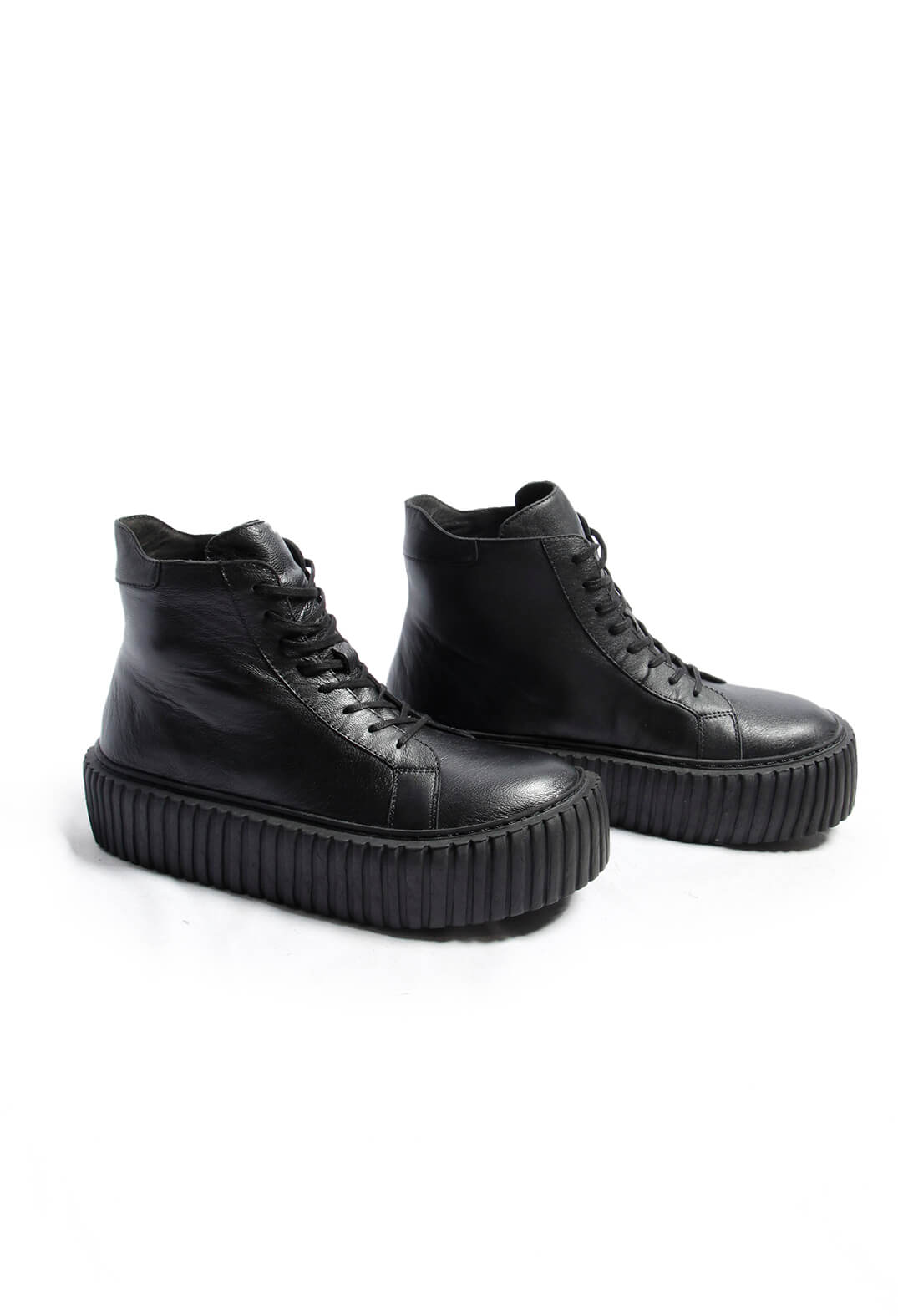 Leather Lace up Ankle Boots in Ghost Black