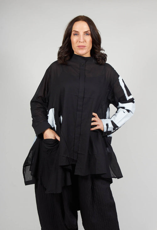 Lightweight A-Line Shirt in Black