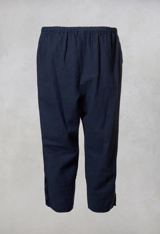 Linen Cropped Pants in Navy