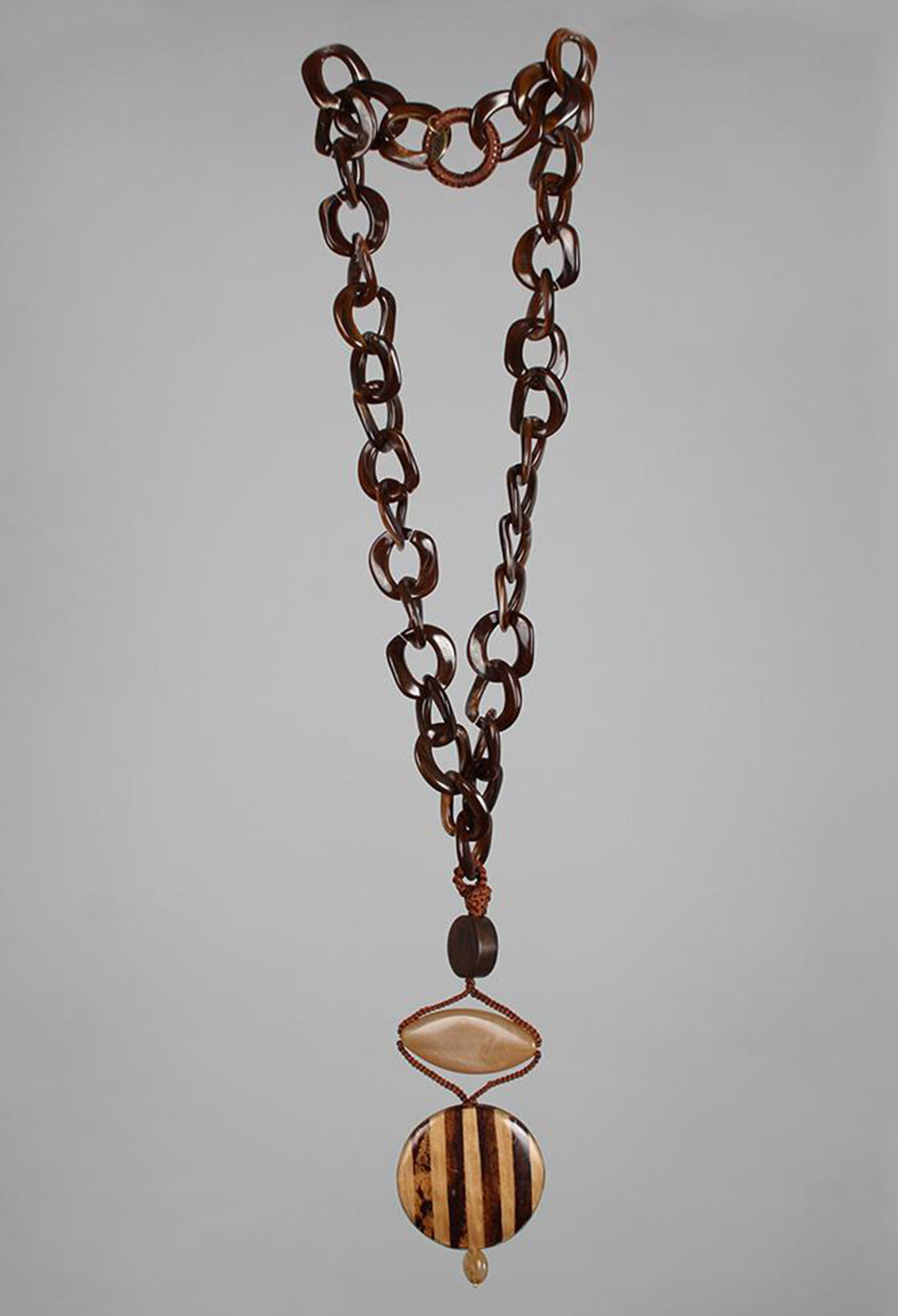 Long Chain Necklace in Resin and Wood