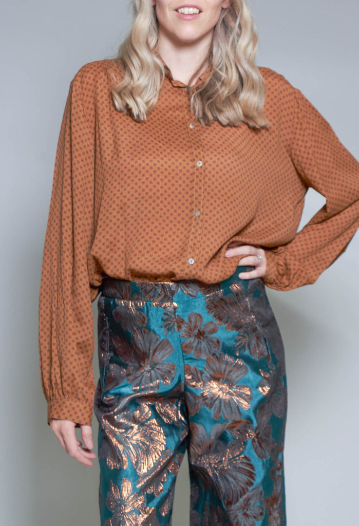 Casual Shirt in Brown