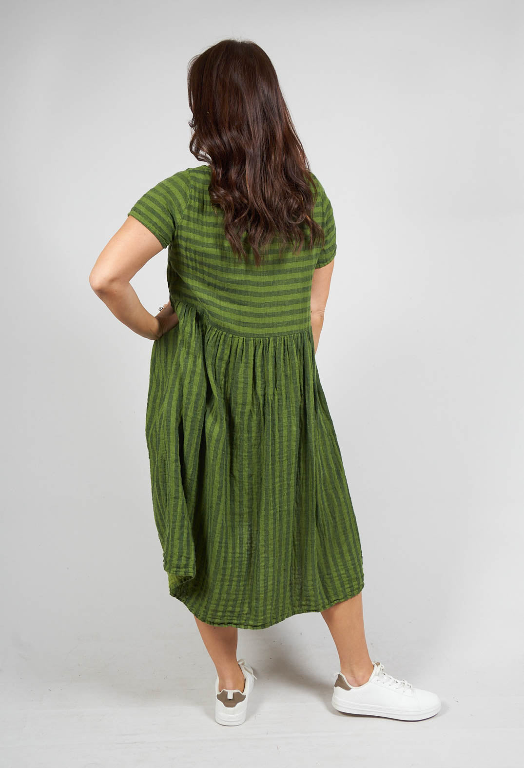 Paradeins Dress in Kasper Green