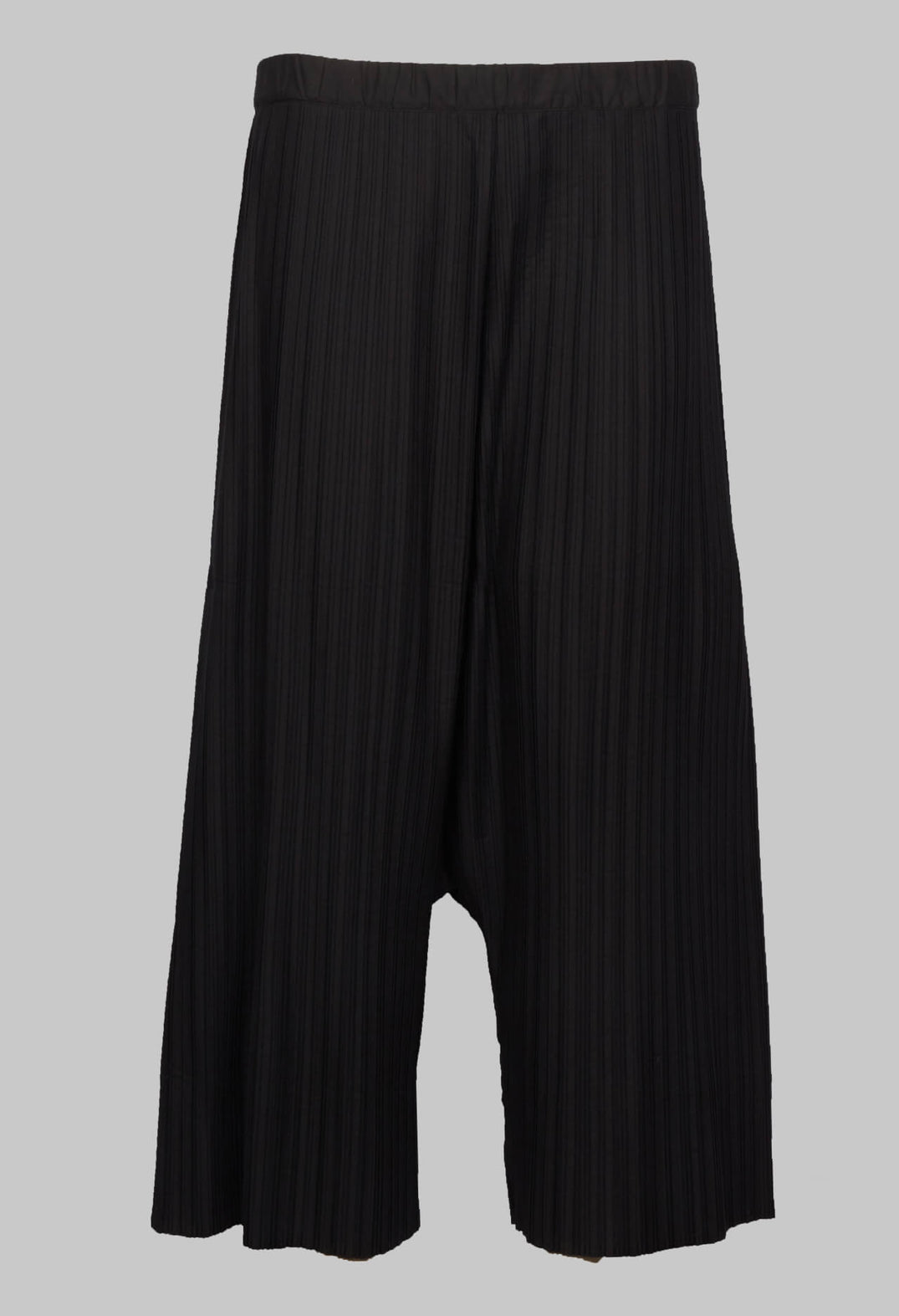 Pleated Drop Crotch Trousers in Black