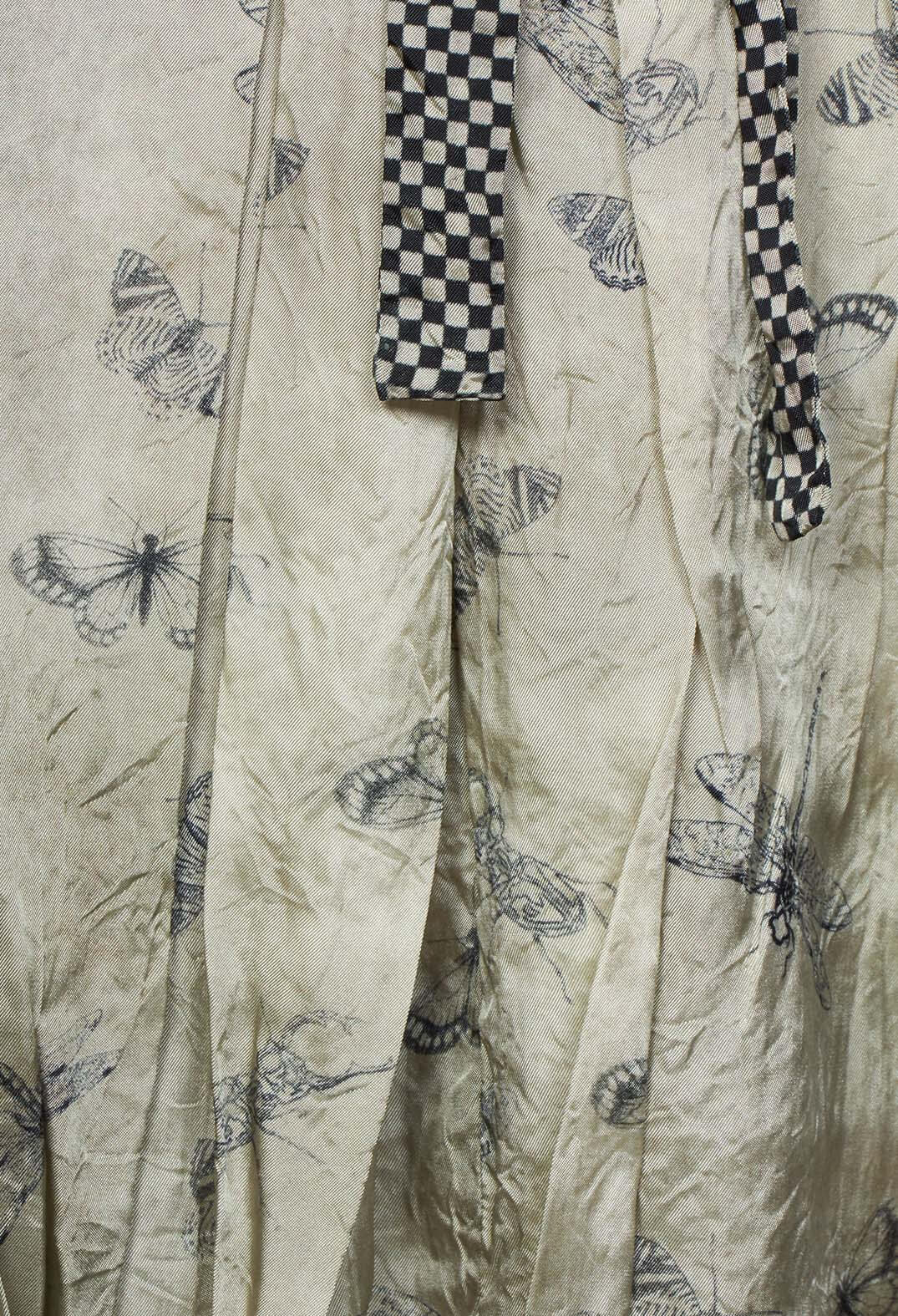 Pleated Lona Skirt in Light Grey