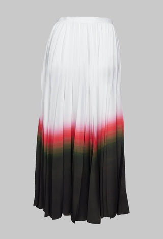 white faded dye pleated skirt hem line