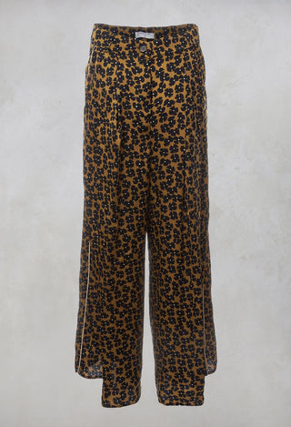 black printed wide leg trousers