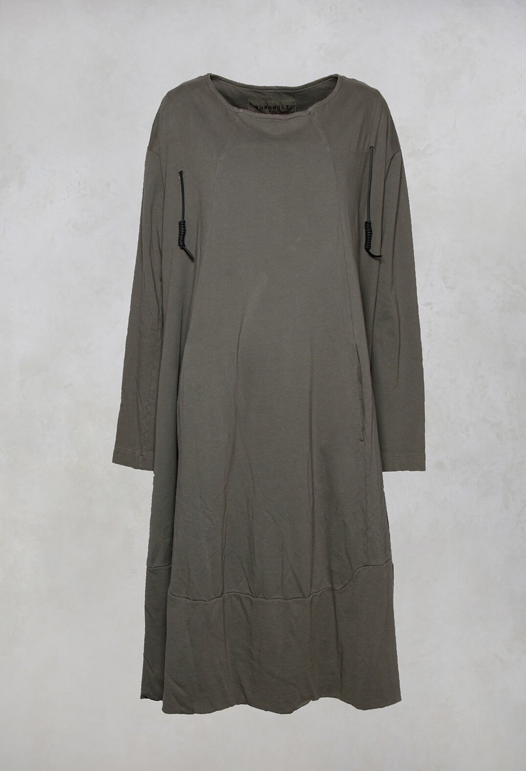 relaxed jersey dress with round neck in grey