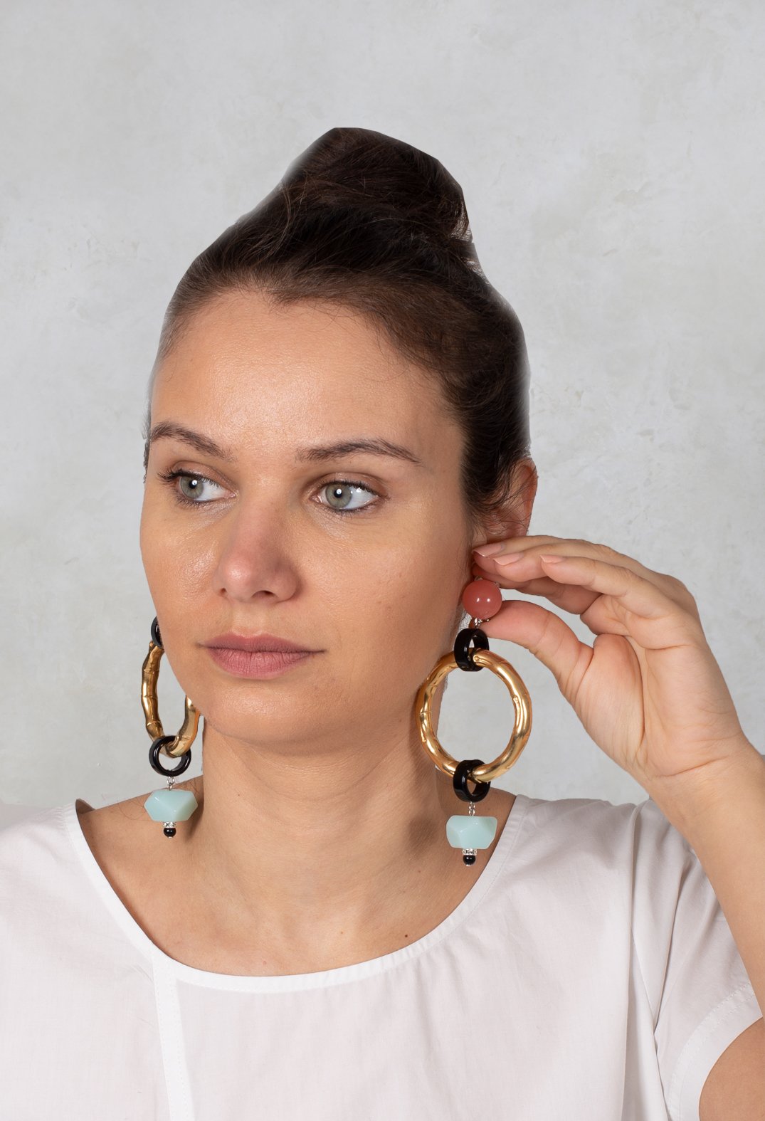 Ring and Part Eardrops in Gold
