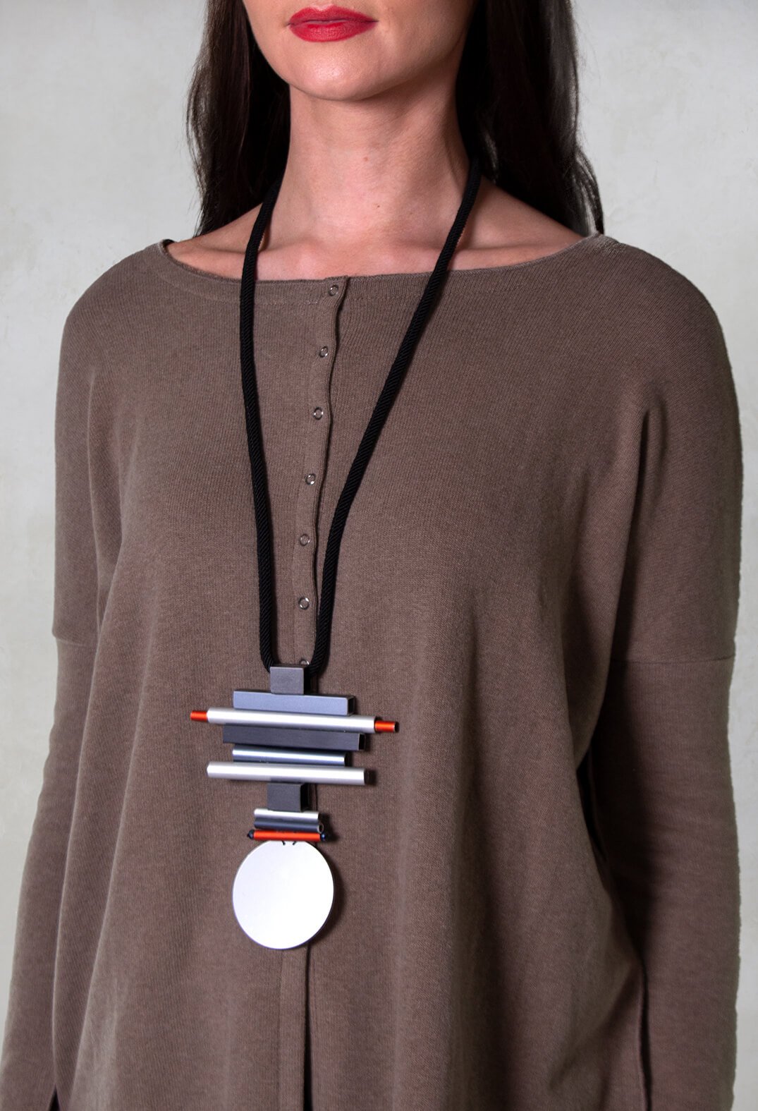Rope Necklace with Pendant in Black