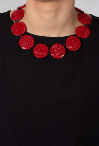 Round Discs Choker in Red