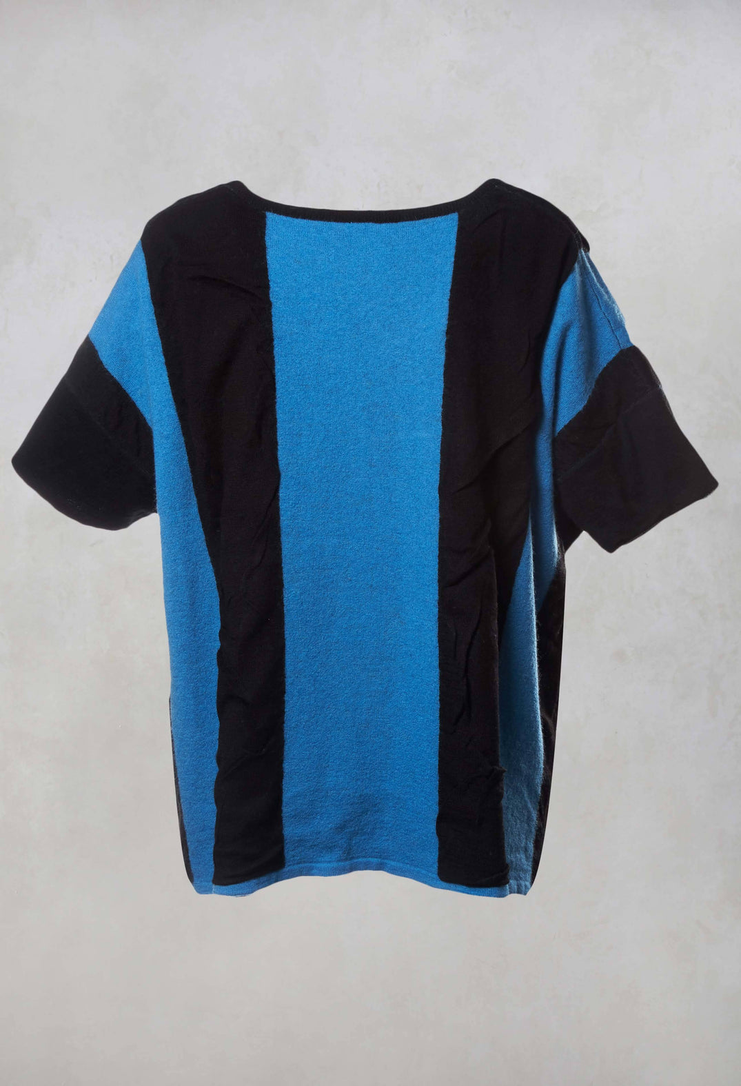 Striped Knitted Top in Black / Blue