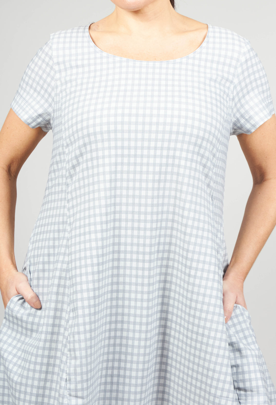 T-Shirt Dress with Tulip Hem in Water Check