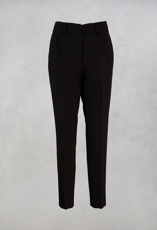 Beatrice B tailored trousers in black with front pockets