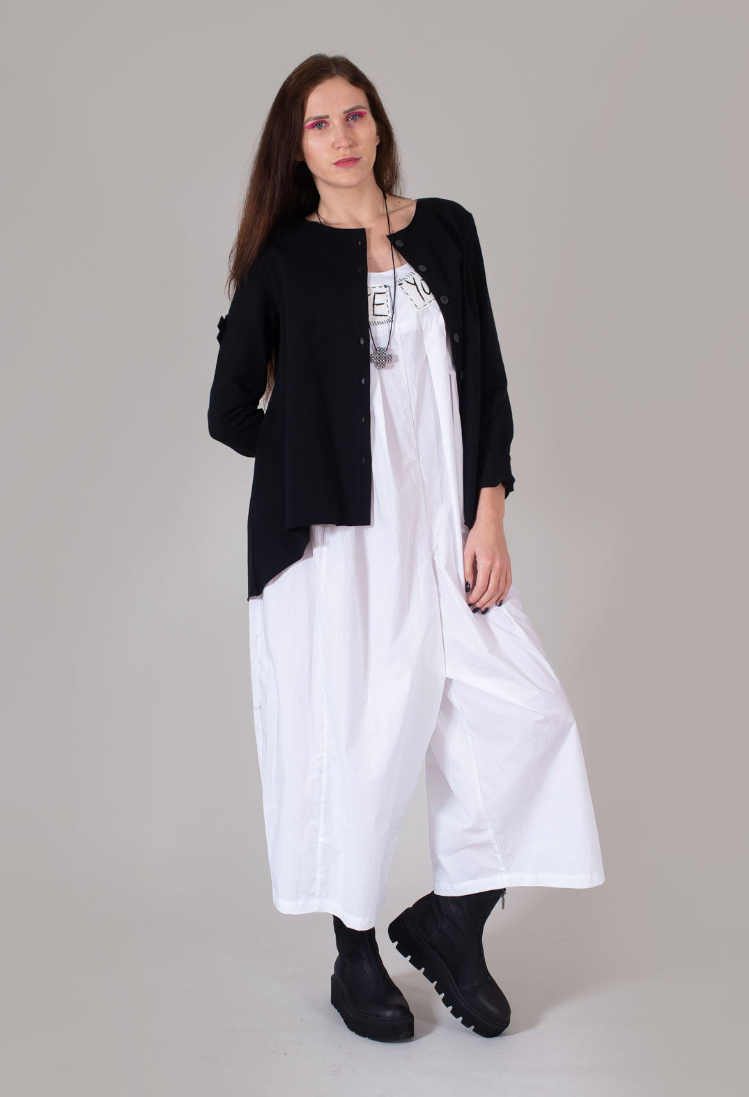 Round Neck Swing Style Jersey Cotton Cardigan in Black