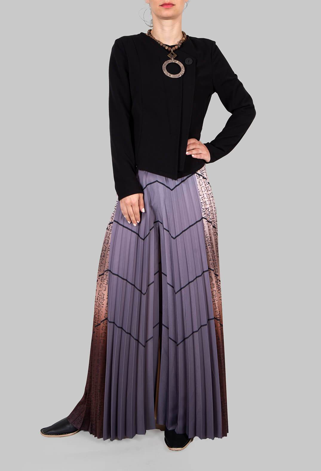 Two Tone Pleats