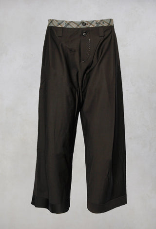 Wide Leg Trousers with Side Pleats in Dark Grey