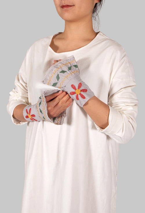 Wrist Cuffs with Flower Embroidery in Light Blue