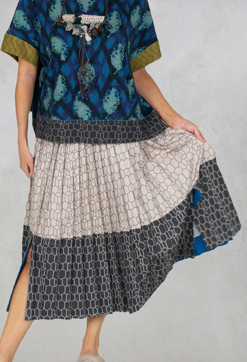 Multipleats Atena Skirt in Moonstruck